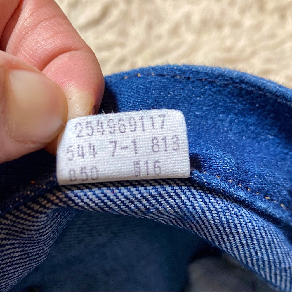 VTG LEVIS SUPER HIGH RISE JEANS - Picture 12 of 12